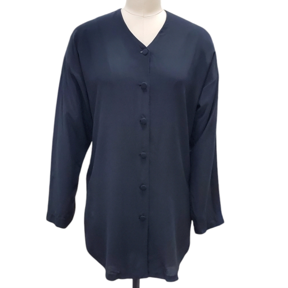 Silks tunic top women's sz small black v-neck button down FLAW